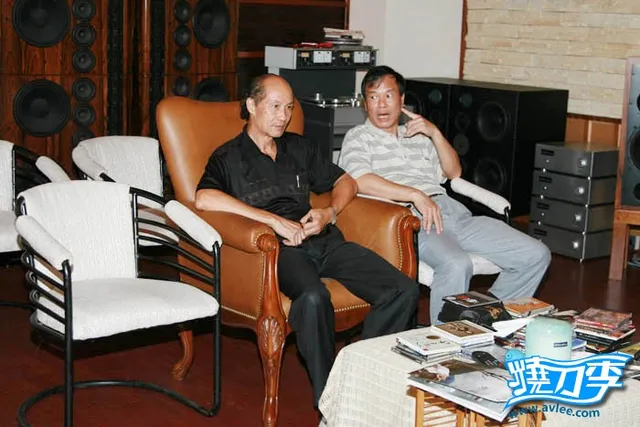 发烧李来访十八子视听会所