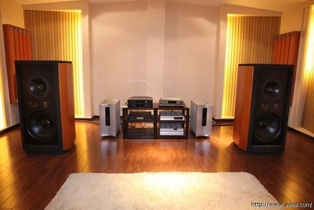 音响博物馆-第14号间试听室