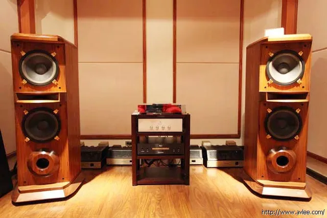 音响博物馆-第10号间试听室