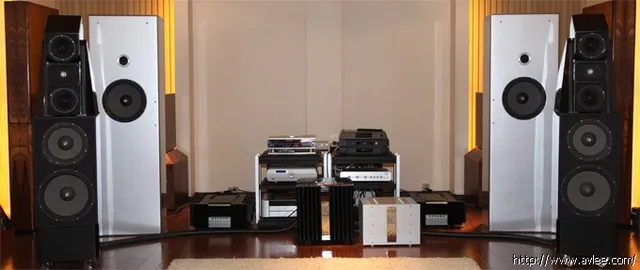 音响博物馆-第14试听室更新音响器材