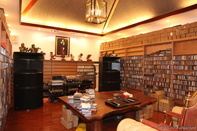 馆主李积回总经理碧桂园家木屋OCEAN WAY 监听音箱房(一)