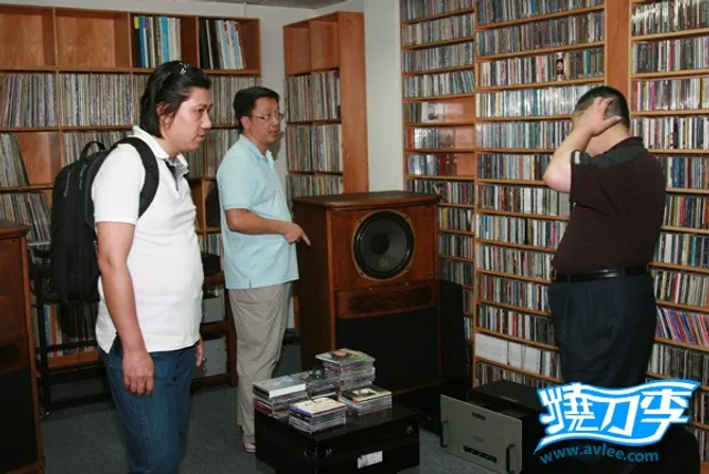 丹拿香港总代理来访十八子视听会所