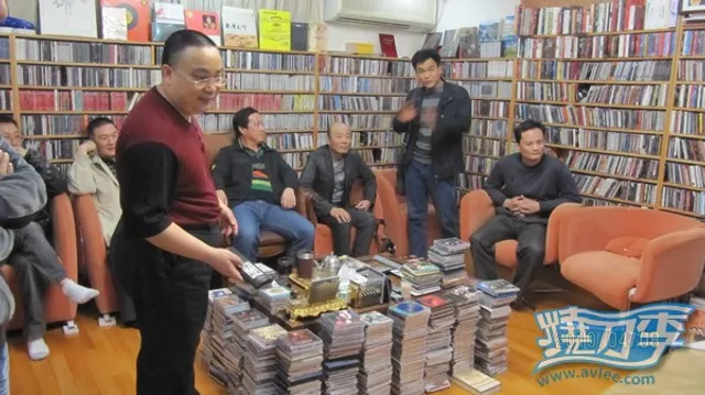 香港、台湾发烧友齐聚音响会所听音