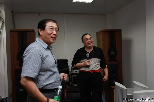 7月13日北京王麻子与国资委来访世界发烧音响博物馆