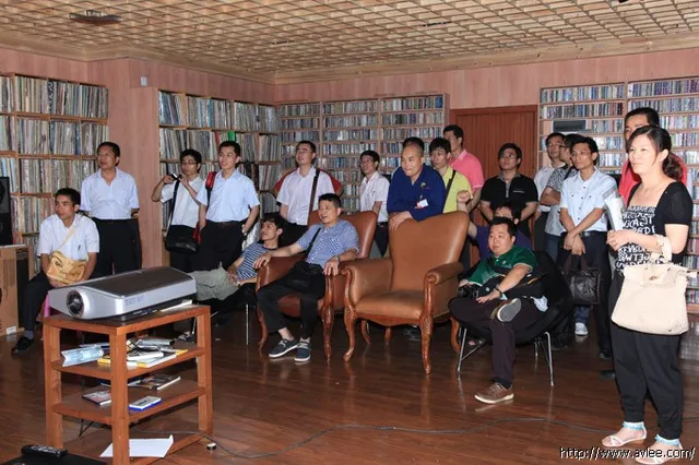 中石化广东石油分公司人员一行三十多人来访世界发烧音响博物馆