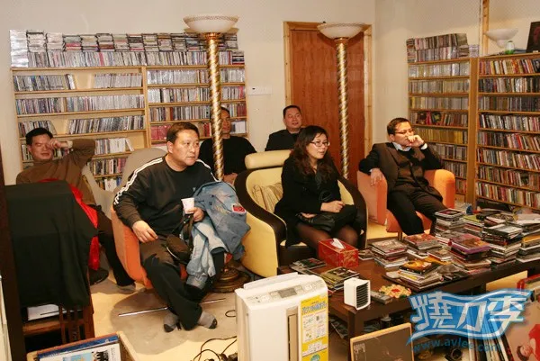 CCTV人员来访十八子视听会所