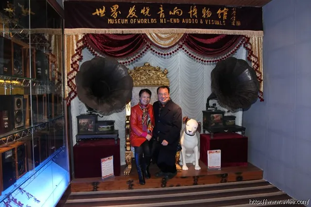 广东省纪律检查委员会副书记梁万里等人员莅临阳江十八子集团参观指导