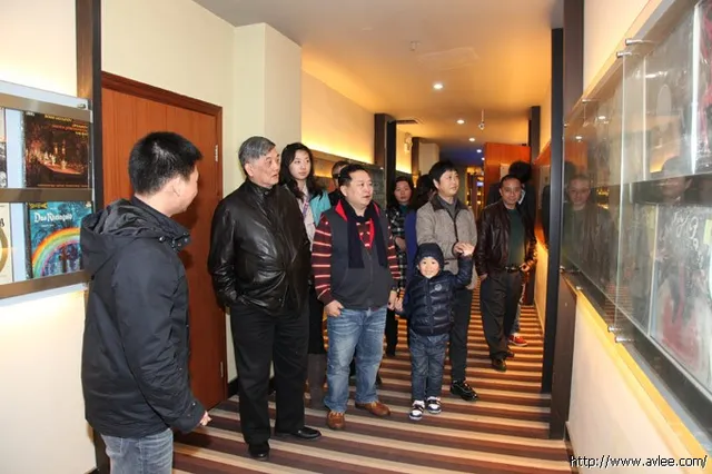 珠海发烧友一行八人来访世界发烧音响博物馆