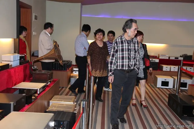 阳江市副市长到十八子集团指导工作