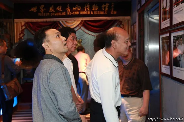 广东省人民政府参事室文史研究馆党组书记、馆长周义先生莅临阳江十八子集团有限公司参观交流