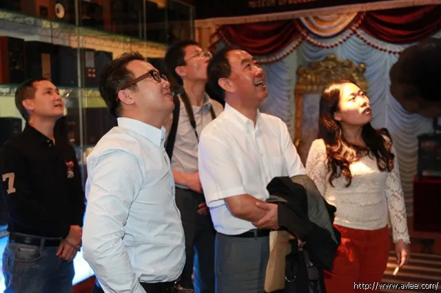 中国国门时报新闻事业发展中心王树芳总经理莅临阳江十八子集团有限公司考察调研