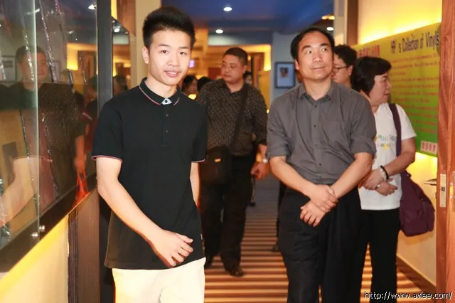 省文化厅党组成员、省文管办主任、省文化市场综合执法局局长胡振国等莅临阳江十八子集团有限公司考察调研