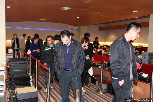 高州农校领导一行25人到阳江十八子集团有限公司参观交流