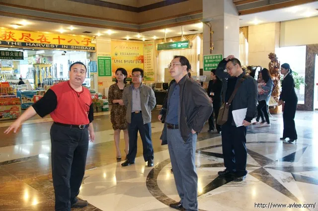 广东省文化项目检查组领导一行5人莅临阳江十八子集团有限公司考察调研