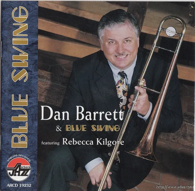 JAZZCD推荐01375 Blue Swing