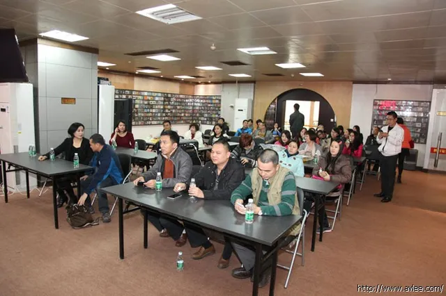阳江市旅游同行领导一行40人到世界发烧音响博物馆交流旅游文化