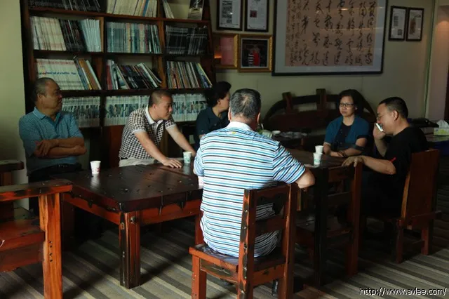 广东社科院领导到世界发烧音响博物馆与李积回总经理交流