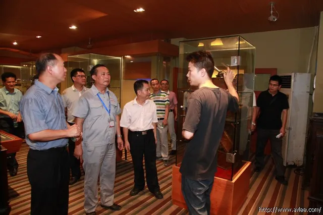 阳东县委组织部领导一行32人到世界发烧音响博物馆参观