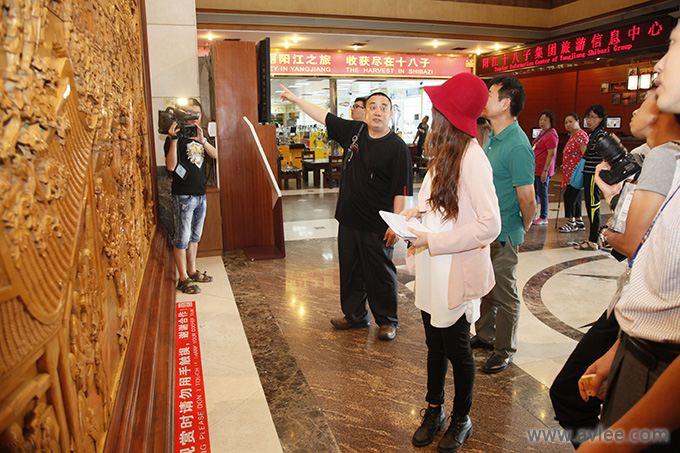 台湾中天电视台、台湾中国电视台、google中天频道、联合新闻网等台湾媒体一行到阳江十八子集团参观学习。