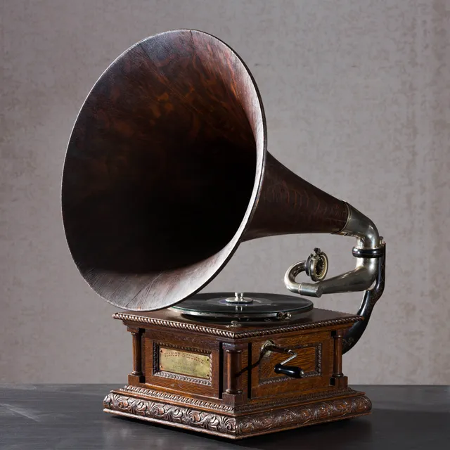 木头留声机
