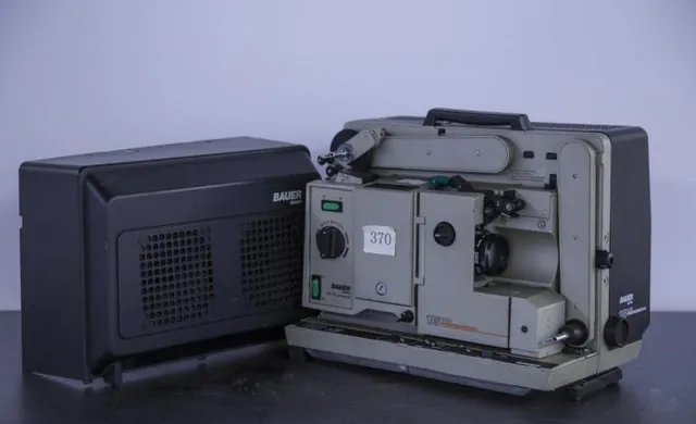 BAUER 电影机